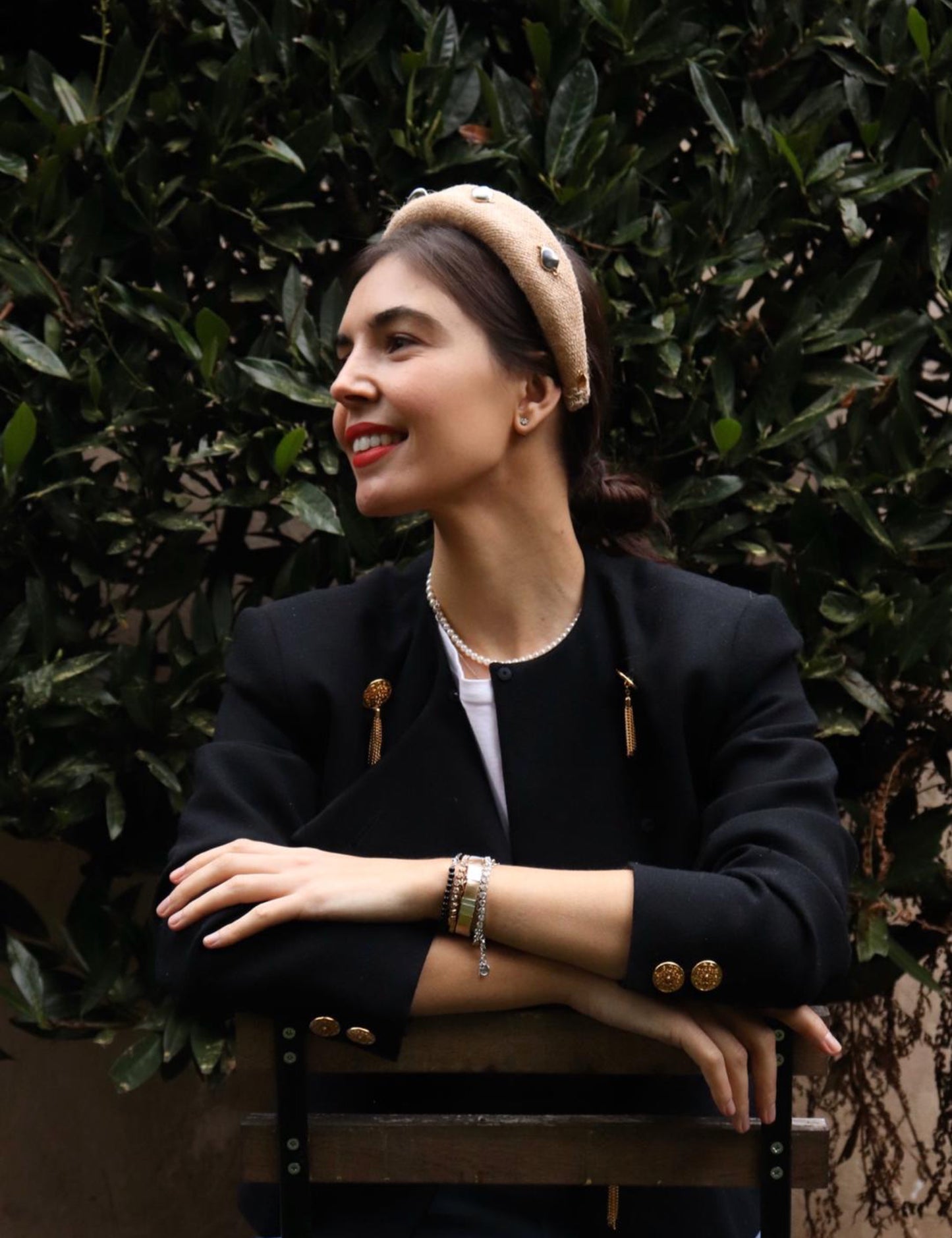 Diadema Audrey gris perla