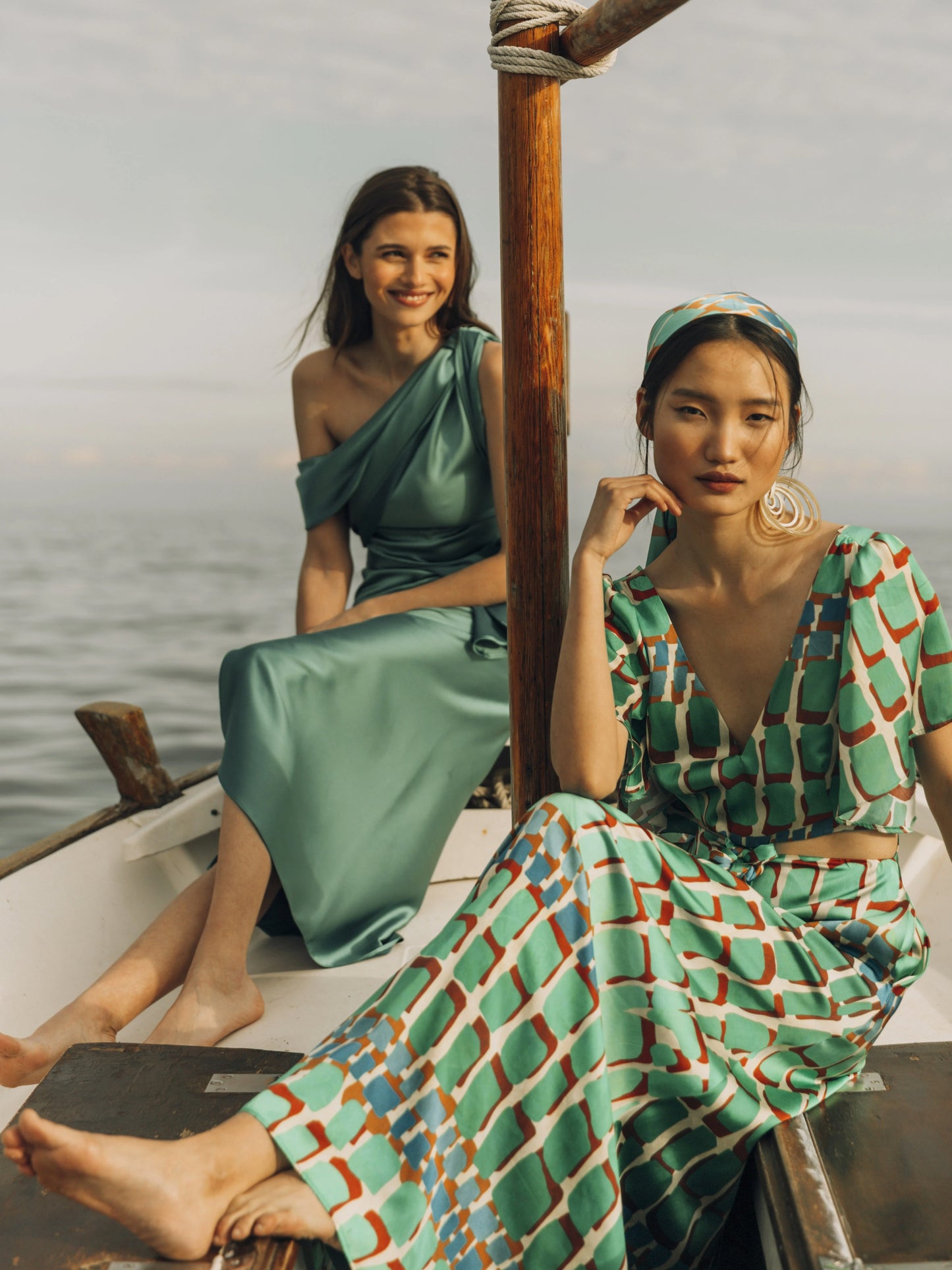 Iman earrings caramel