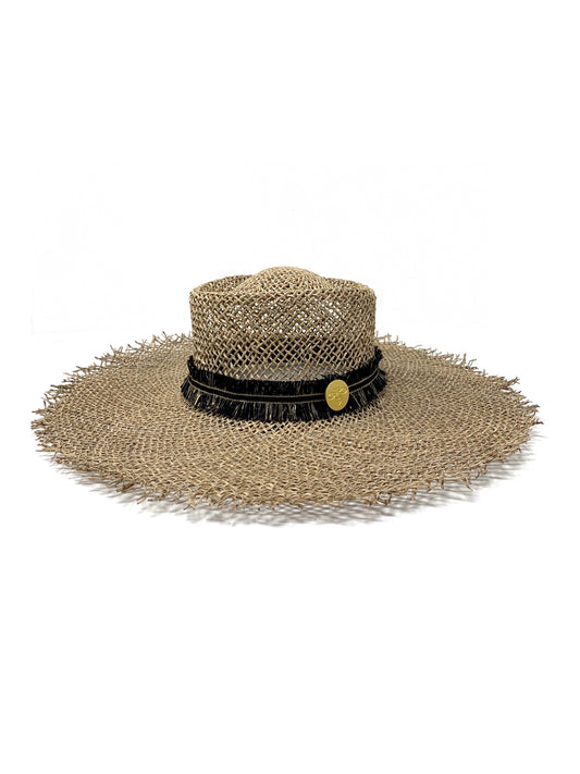 Cora hat black